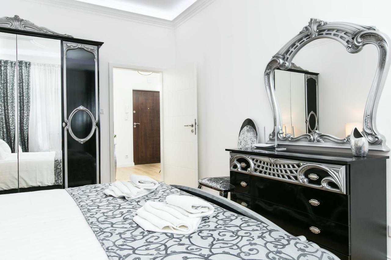 Old Town Cristal Apartment By Otium Krakkó Kültér fotó